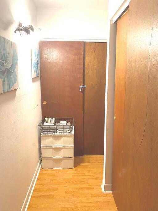 Entire Loft - Elevator - Balcony - Free P - 10M Downtown Quebeque Exterior foto